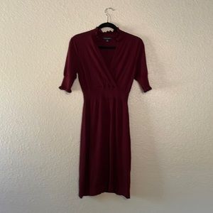 Banana Republic Medium Maroon Above Elbow Extra Fine Merino Wool Dress